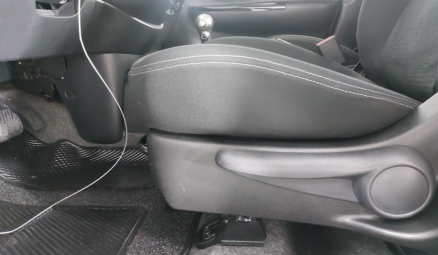 Nissan March 1.6 ADVANCE AUTO Hatchback 2021