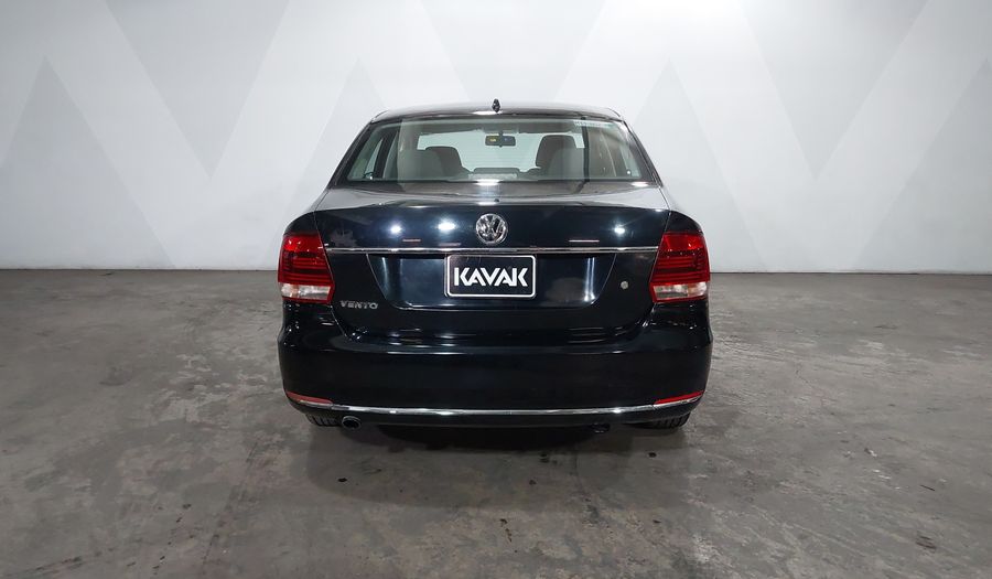 Volkswagen Vento 1.6 HIGHLINE TIPTRONIC Sedan 2017