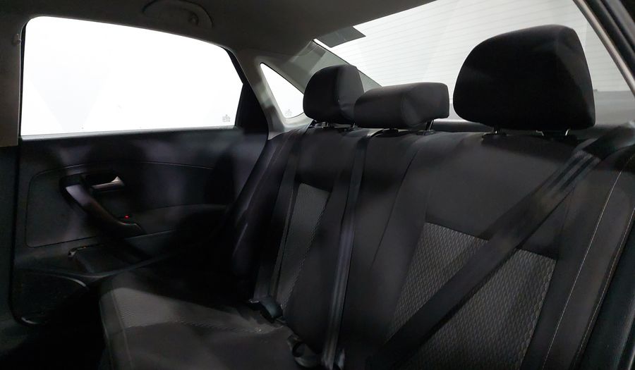 Volkswagen Vento 1.6 HIGHLINE TIPTRONIC Sedan 2017