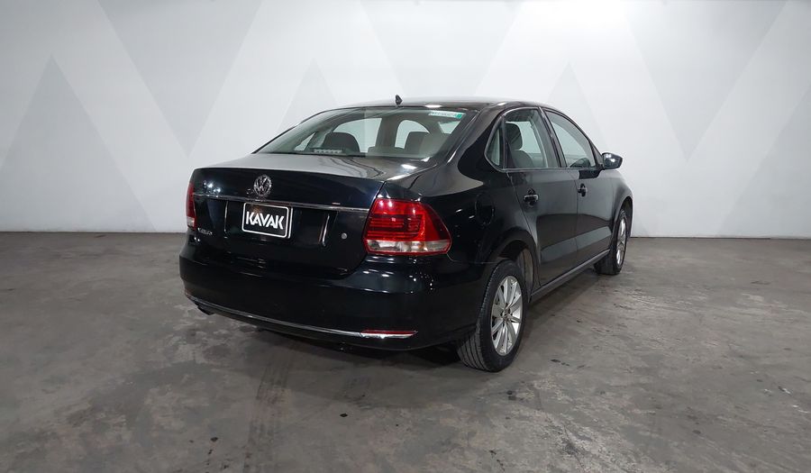 Volkswagen Vento 1.6 HIGHLINE TIPTRONIC Sedan 2017