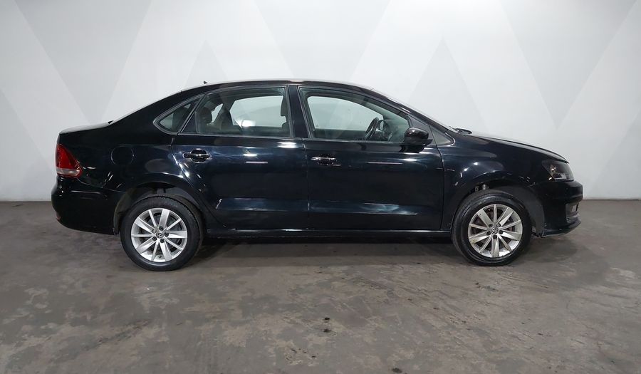 Volkswagen Vento 1.6 HIGHLINE TIPTRONIC Sedan 2017