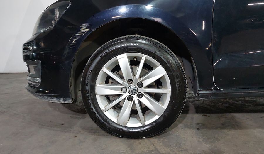 Volkswagen Vento 1.6 HIGHLINE TIPTRONIC Sedan 2017