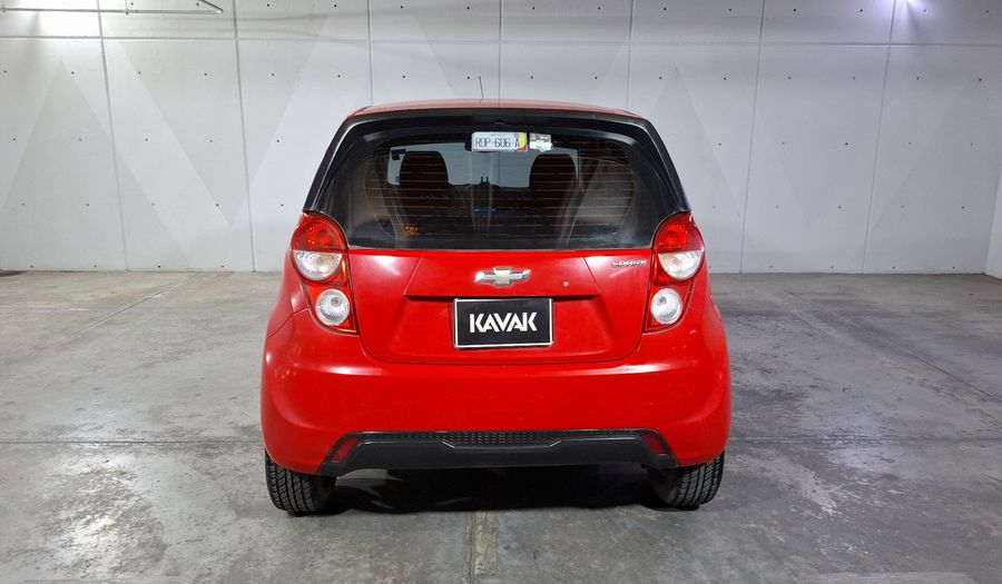 Chevrolet Spark 1.2 LT B MT Hatchback 2015