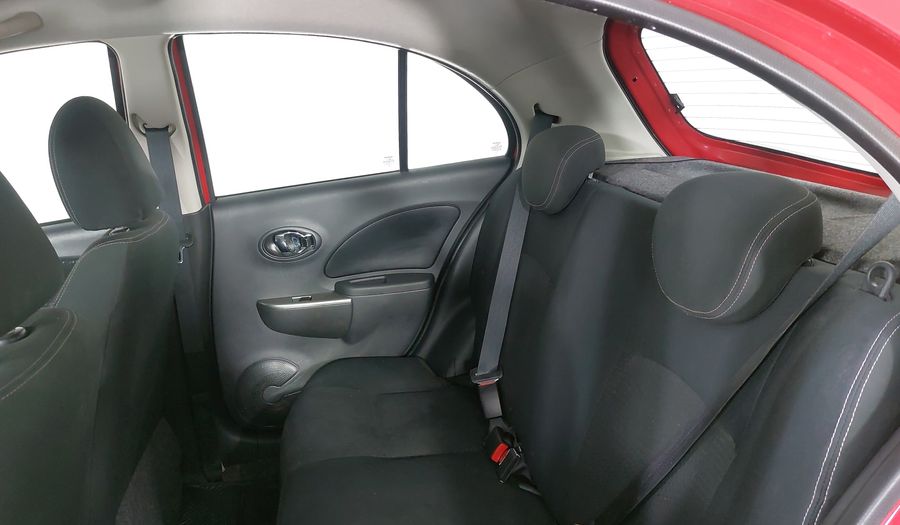 Nissan March 1.6 ADVANCE AT Hatchback 2017