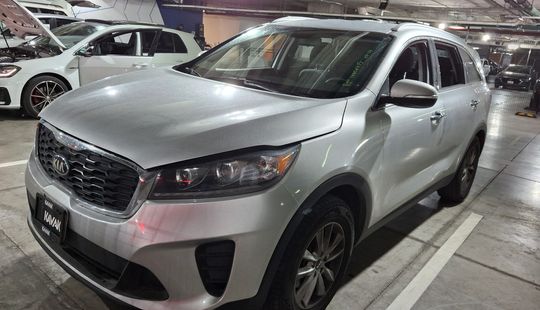 Kia • Sorento