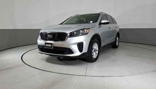 Kia • Sorento