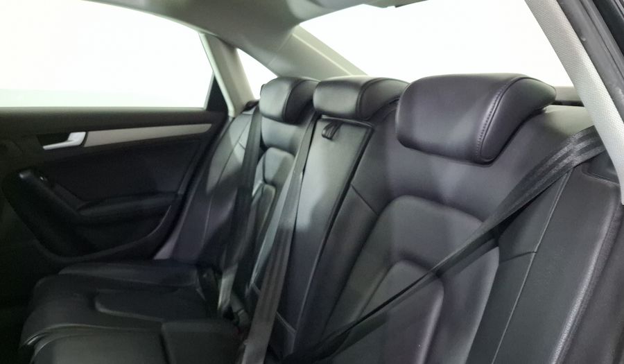 Audi A4 1.8TFSI VERS LANZAMIENTO UNO MULTITRONIC Sedan 2013