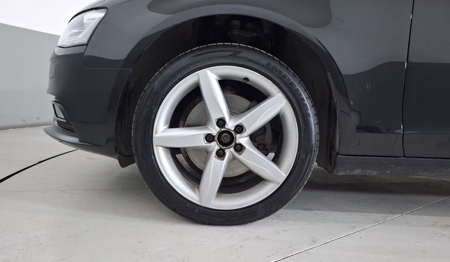 Audi A4 1.8TFSI VERS LANZAMIENTO UNO MULTITRONIC Sedan 2013