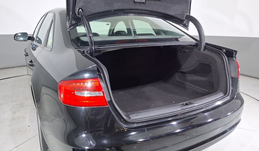 Audi A4 1.8TFSI VERS LANZAMIENTO UNO MULTITRONIC Sedan 2013