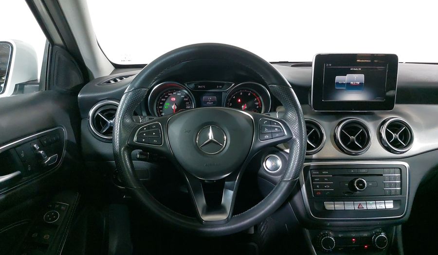 Mercedes Benz Clase Gla 1.6 GLA 200 SPORT DCT Suv 2020