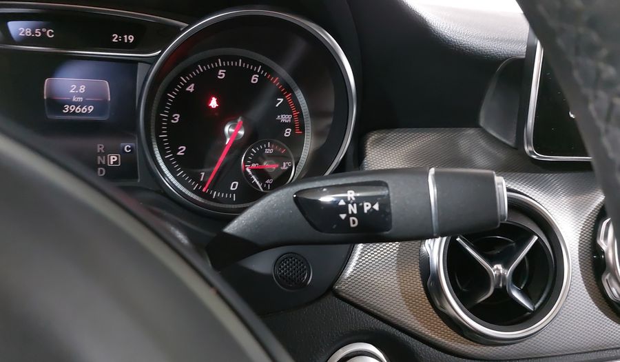Mercedes Benz Clase Gla 1.6 GLA 200 SPORT DCT Suv 2020