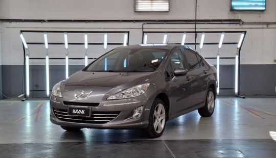 Peugeot • 408