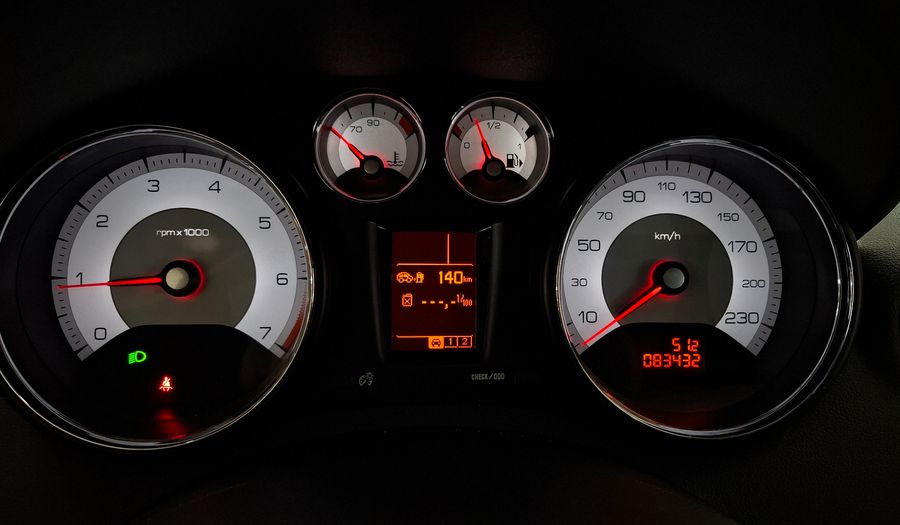 Peugeot 408 2.0 16V ALLURE+ Sedan 2013