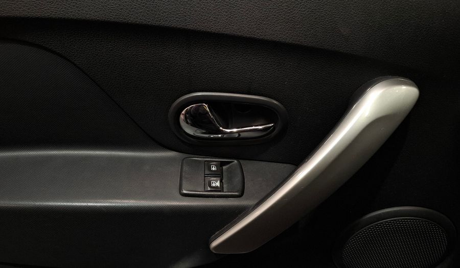 Renault Sandero 1.6 PRIVILEGE PH2 Hatchback 2016