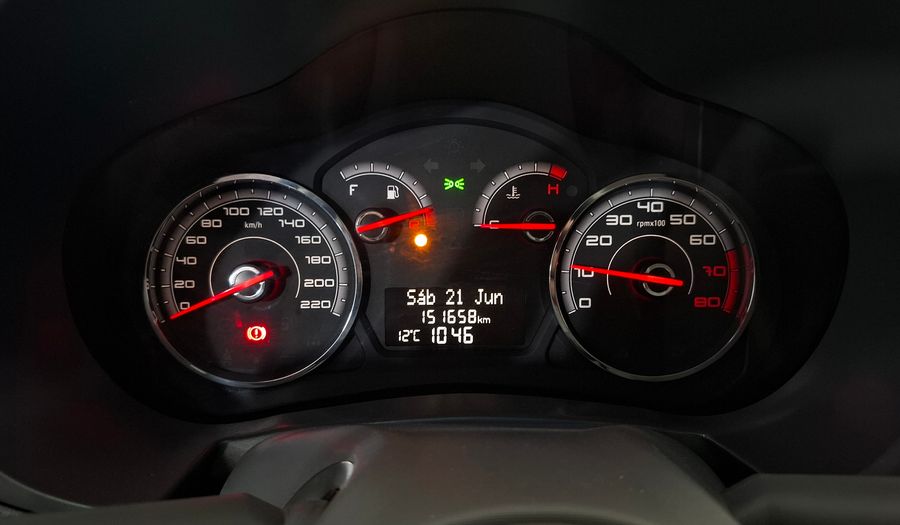 Fiat Grand Siena 1.6 16V ESSENCE Sedan 2013