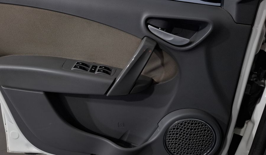 Fiat Grand Siena 1.6 16V ESSENCE Sedan 2013
