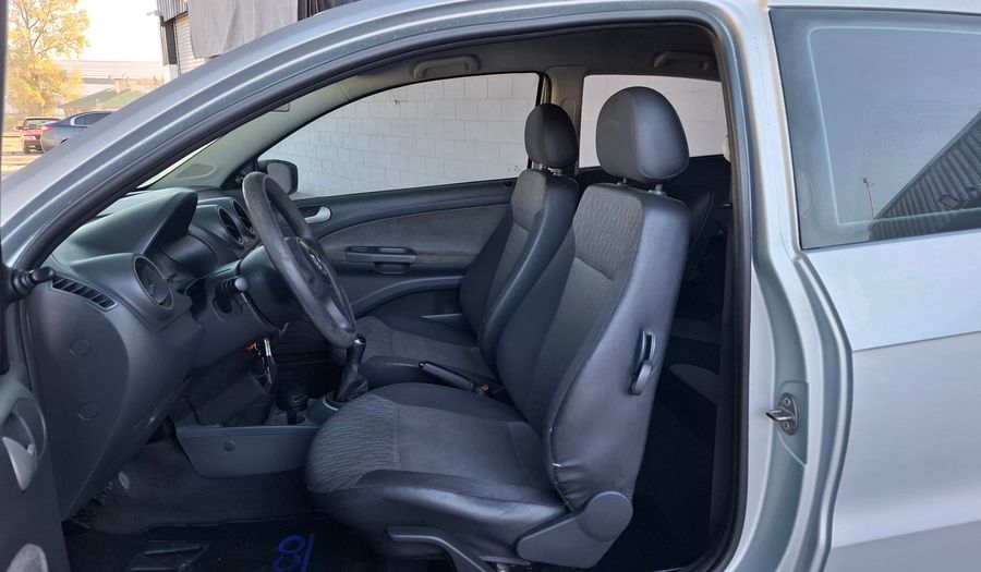 Volkswagen Gol Trend 1.6 PACK I Hatchback 2014
