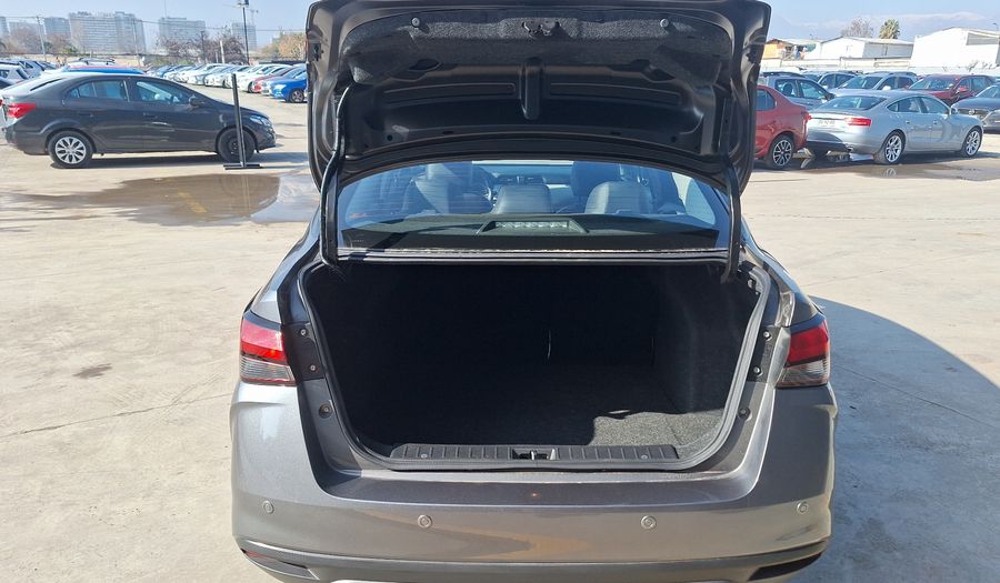Nissan Versa 1.6 EXCLUSIVE CVT Sedan 2021