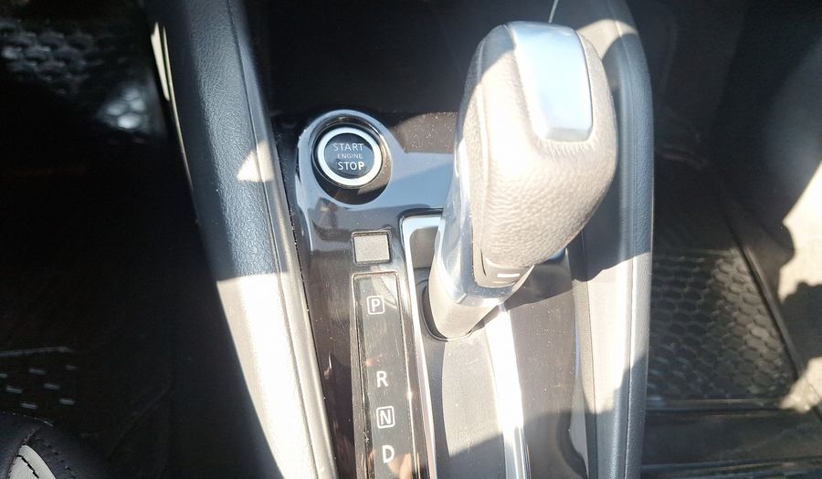 Nissan Versa 1.6 EXCLUSIVE CVT Sedan 2021