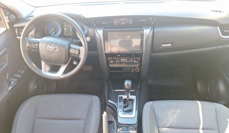 Toyota Fortuner 2.7 AUTO SR5 Suv 2022