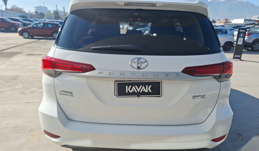 Toyota Fortuner 2.7 AUTO SR5 Suv 2022