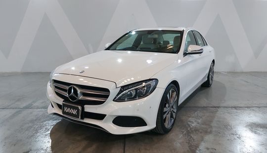 Mercedes Benz • Clase C