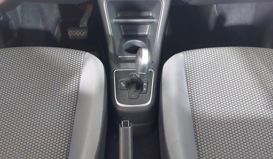 Volkswagen Up MPI MOVE UP Hatchback 2017