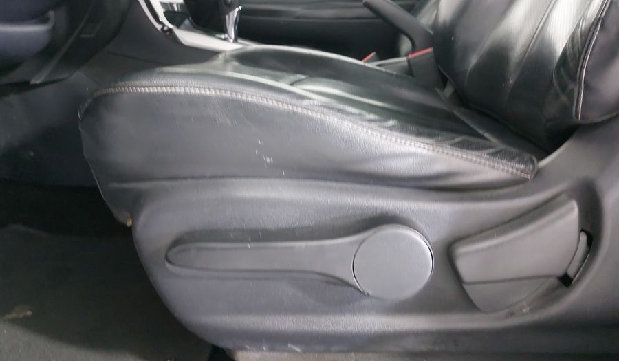 Nissan Sentra 1.8 EXCLUSIVE NAVI AUTO Sedan 2018