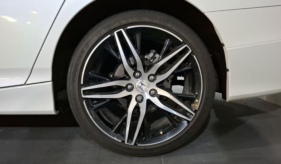 Honda Accord 2.0 TOURING AUTO Sedan 2022