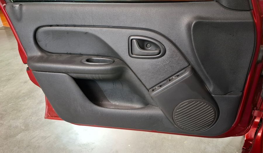 Renault Clio 1.1 CONFORT PACK SAT Hatchback 2015