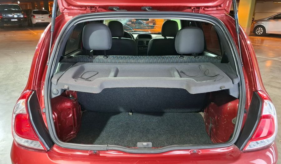 Renault Clio 1.1 CONFORT PACK SAT Hatchback 2015