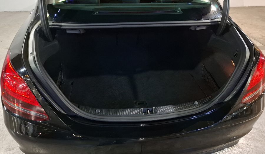 Mercedes Benz Clase C 2.0 200 SPORT AUTO Sedan 2020