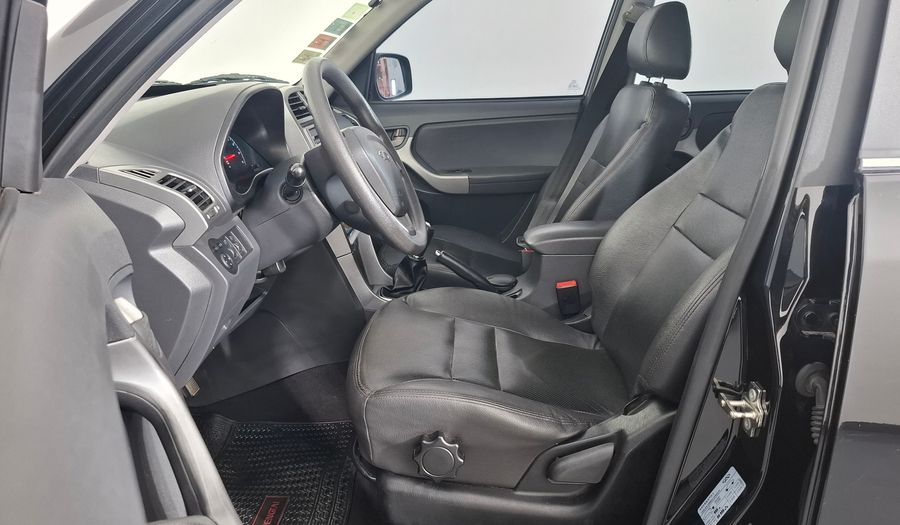 Chery Tiggo 2.0 LUXURY 4X4 MT Suv 2015