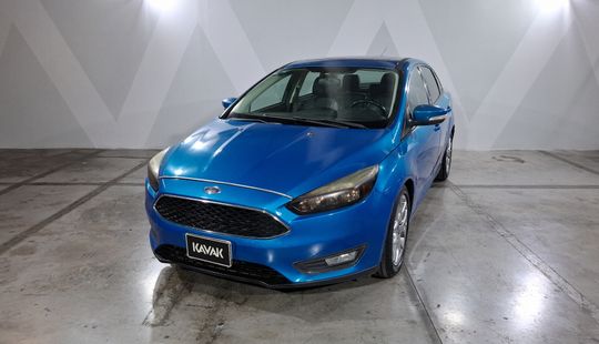 Ford • Focus