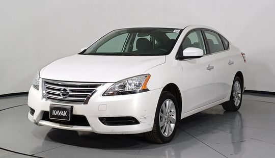 Nissan • Sentra