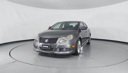 Suzuki • Kizashi