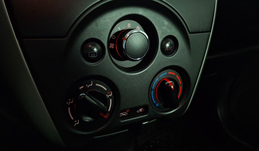Nissan Versa 1.6 SENSE Sedan 2019