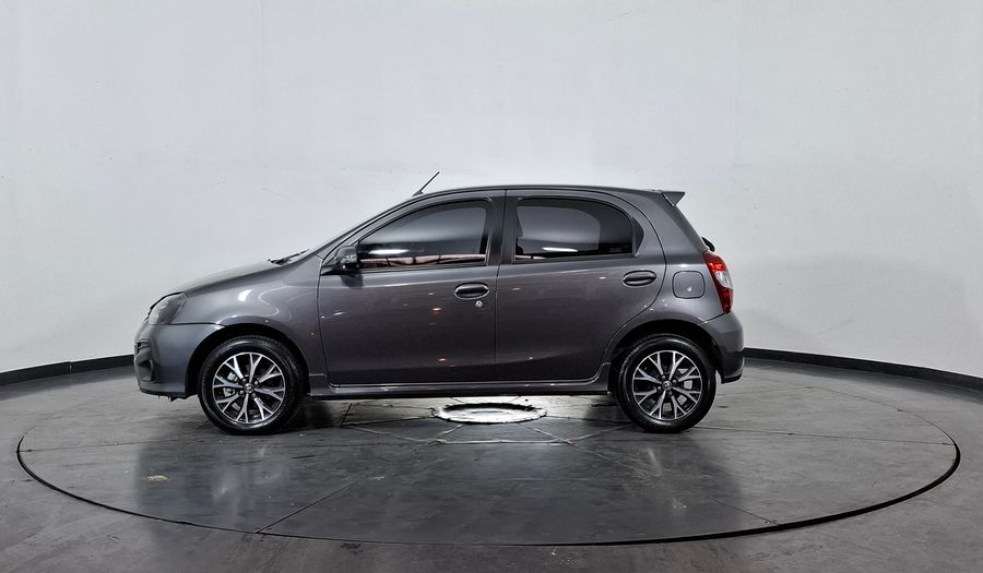 Toyota Etios 1.5 XLS PACK Hatchback 2022