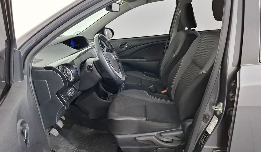 Toyota Etios 1.5 XLS PACK Hatchback 2022
