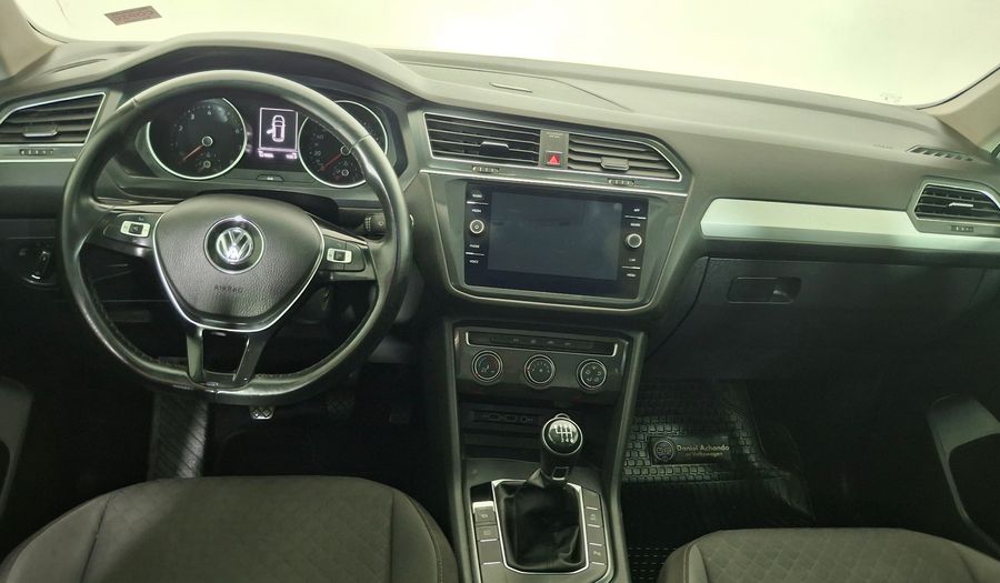 Volkswagen Tiguan 1.4 TSI TRENDLINE 5S Suv 2018