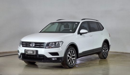 Volkswagen • Tiguan