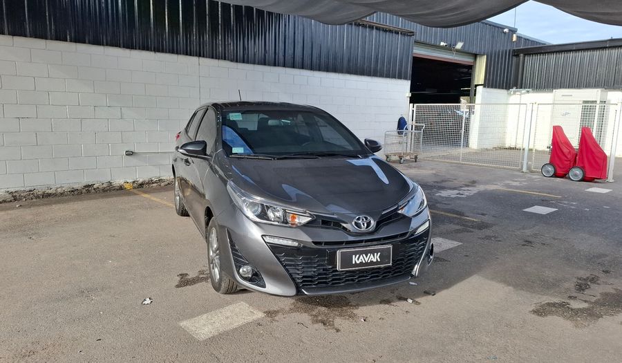Toyota Yaris 1.5 XLS CVT Hatchback 2021