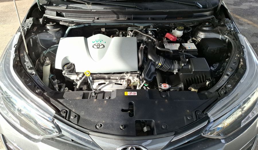 Toyota Yaris 1.5 XLS CVT Hatchback 2021