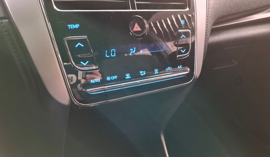 Toyota Yaris 1.5 XLS CVT Hatchback 2021