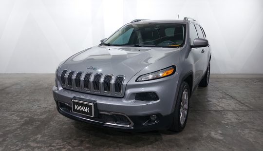 Jeep • Cherokee