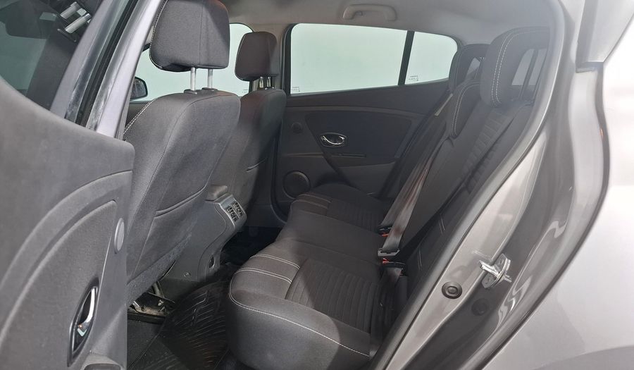Renault Megane 1.6 MEGANE III LUXE PACK Hatchback 2016