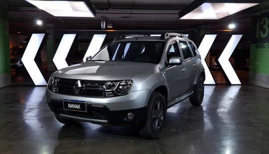 Renault • Duster