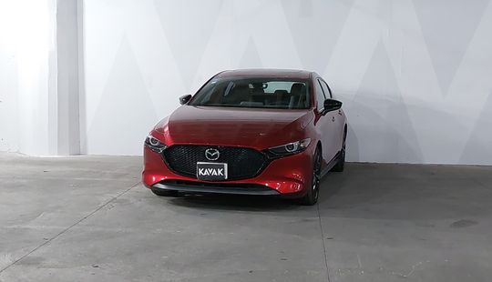 Mazda • Mazda 3