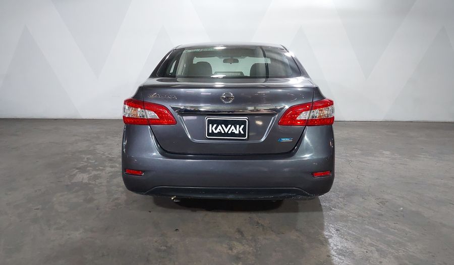Nissan Sentra 1.8 ADVANCE CVT Sedan 2016
