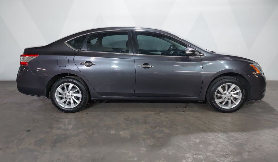 Nissan Sentra 1.8 ADVANCE CVT Sedan 2016